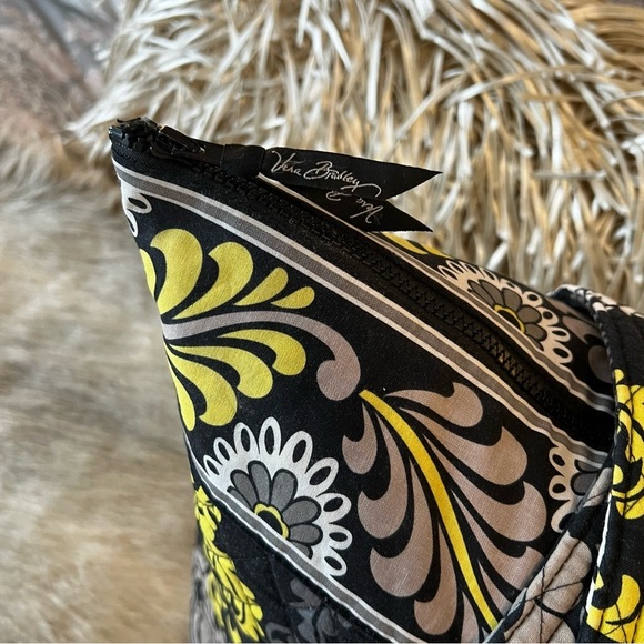 VERA BRADLEY Baroque Miller Bag 2010 Travel Carryon Tote Zip Black White Yellow - Picture 5 of 13